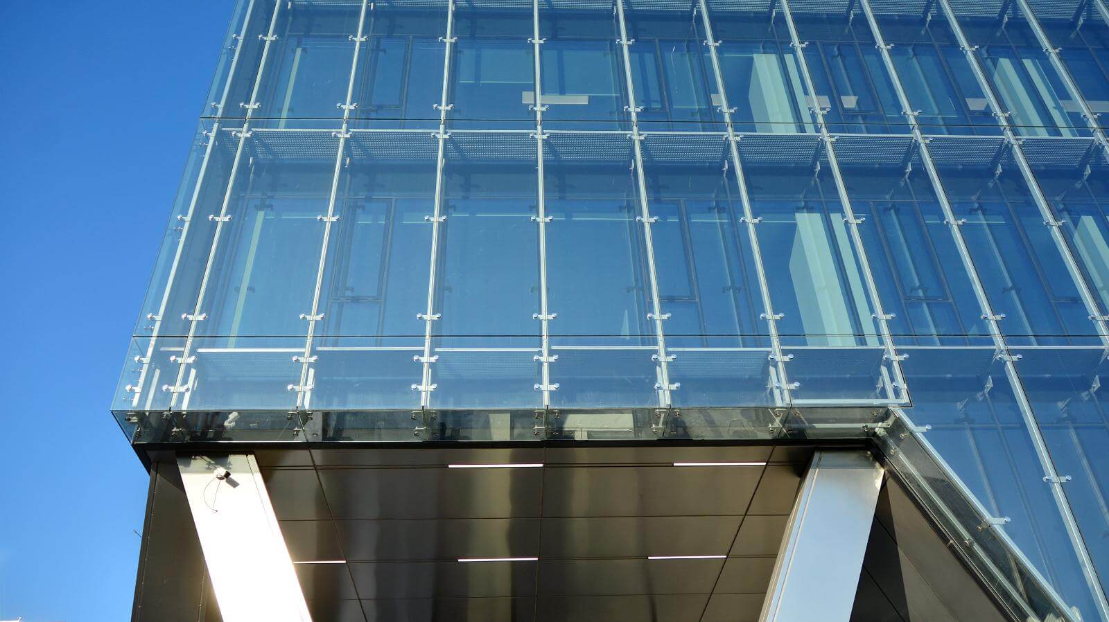 Architectural curtain walling